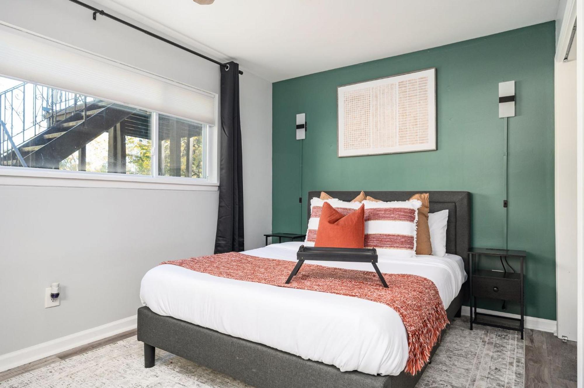 Quiet & Quaint Apartment, 5 Mins To Airport And 15 Mins To Downtown 亚特兰大 外观 照片